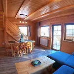 Vakantiehuis Pod Lipami *