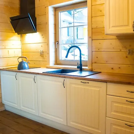 Сasa de vacaciones Pod Lipami Szklarska Poręba